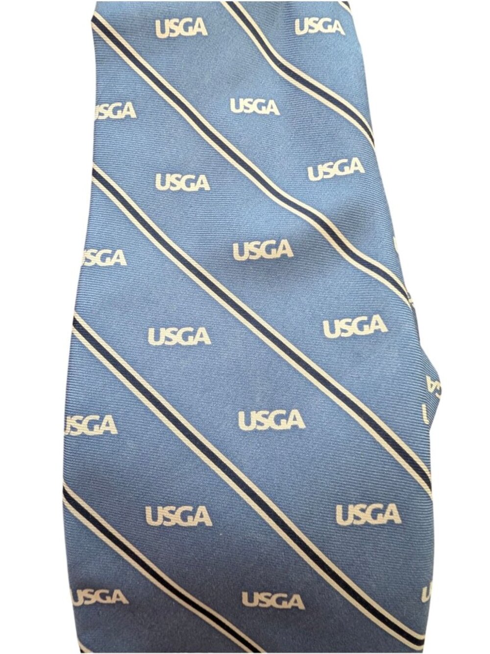 Vineyard Vines USGA Blue Silk Tie With Diagonal Stripe Pattern For Men